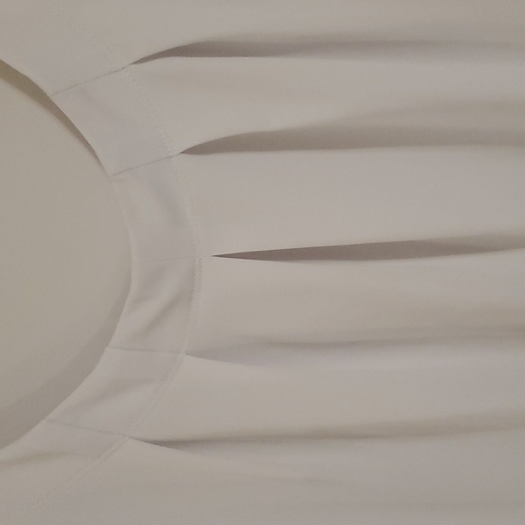 Jones Studio layering sleeveless top - Picture 3 of 3